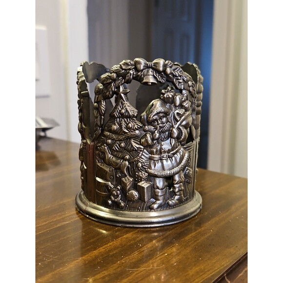 Godinger Silver Art Co Ltd Silver Toned Metal Detailed Christmas Candle Holder - Picture 3 of 7
